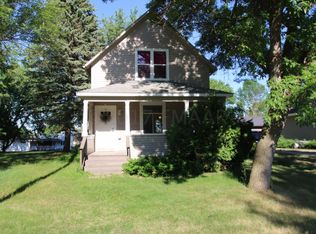 220 3rd St, Arthur, ND 58006