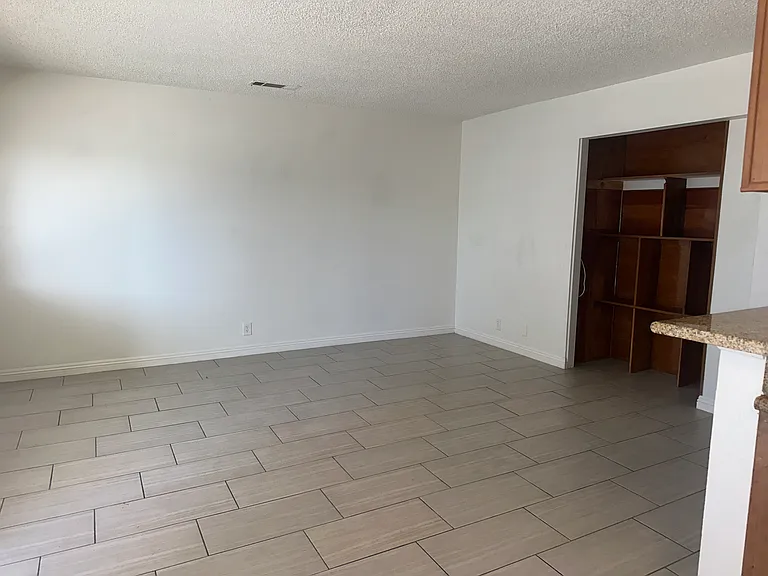 13576 Algonquin Rd #2 — Photo 9