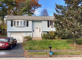 29 Travis St, Worcester, MA 01604