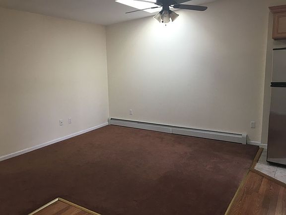 3rd image of 2123 23rd St #2