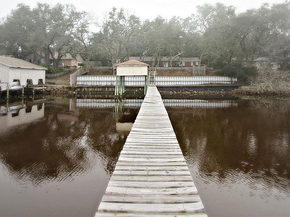 2nd image of 4446 Hickory Shores Blvd