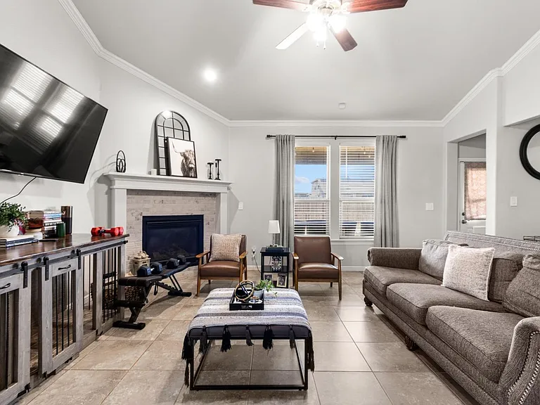 5 Charolais Rd — Photo 10