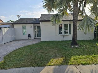 Lime Grove Gardens Rev, Miami, FL 33177