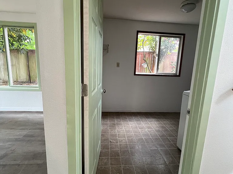 15333 Ashworth Pl N — Photo 26