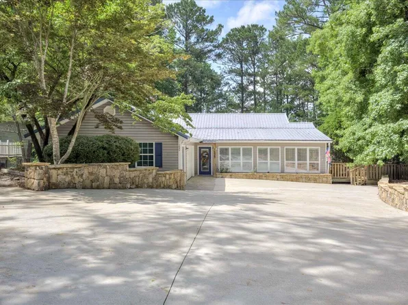 1695 Buckhead Drive, Tignall, GA 30668