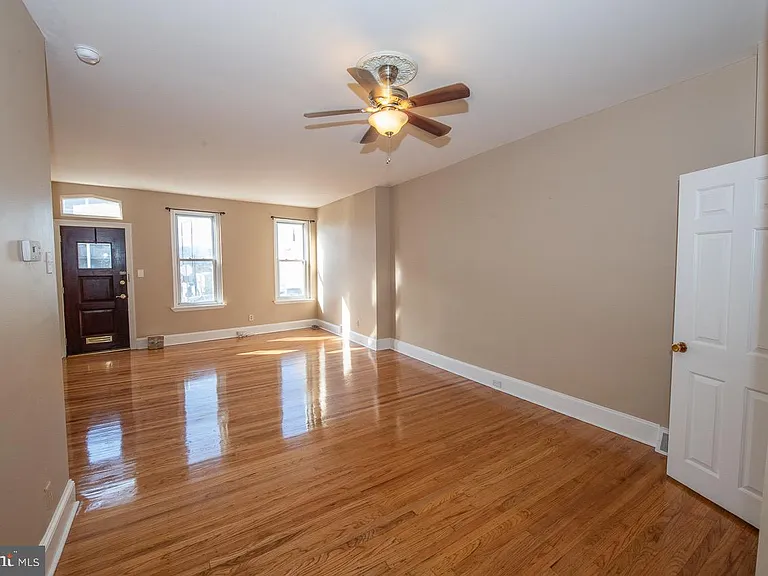 4707 Smick St — Photo 5