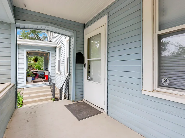 294 Wyandotte Ave — Photo 34