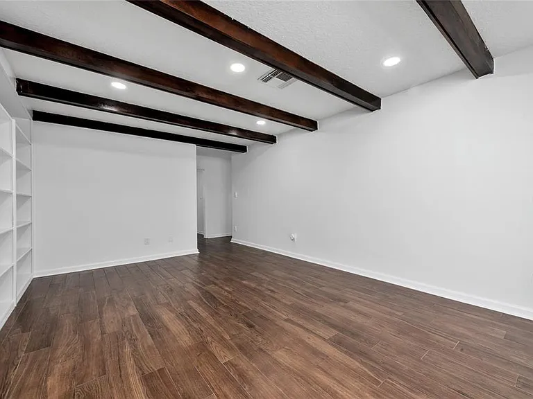 3175 Lake Anderson Ave — Photo 13