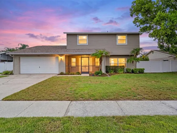 4029 Bell Grande Dr, Valrico, FL 33596