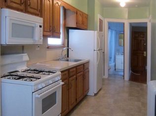 2850 E 194th St #2, Bronx, NY 10461