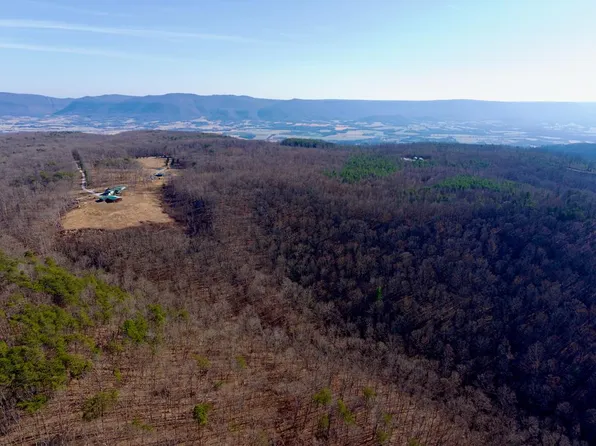 E Valley Rd, Pikeville, TN 37367
