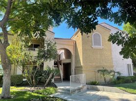 2400 Del Mar Way