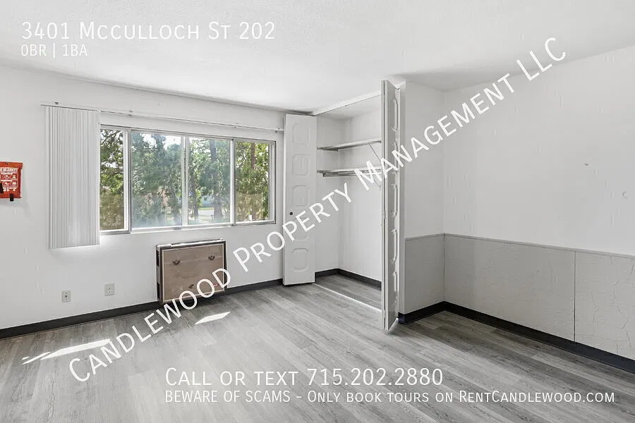 Upper Studio Apartment Available Now! — Photo 2