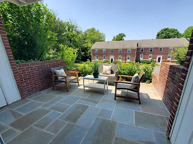 1 bed, 860 sqft, $1,650 — Photo 3