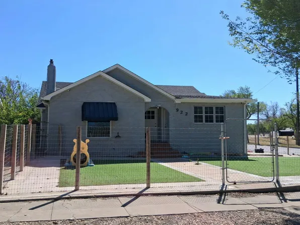 922 Mary Ellen St, Pampa, TX 79065