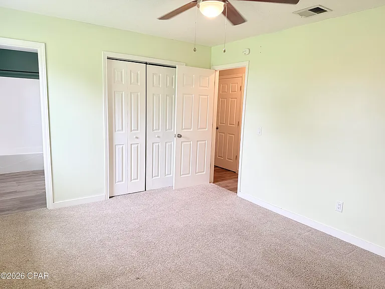 175 N Berthe Ave — Photo 14