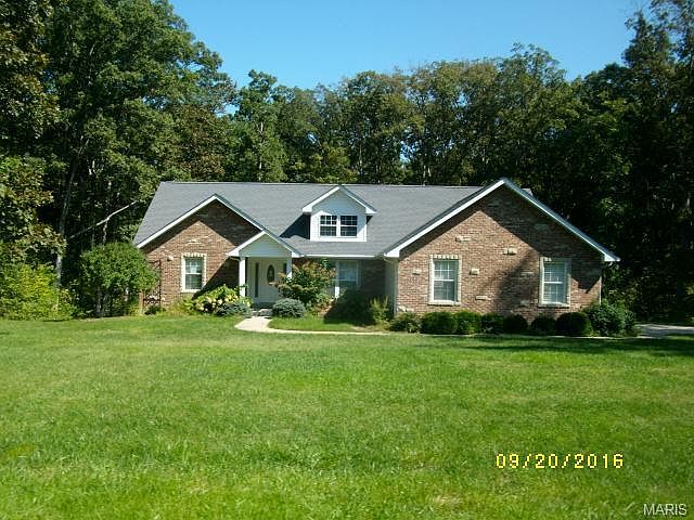 1st image of 465 Winding Woods Dr
