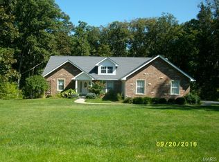 465 Winding Woods Dr, Troy, MO 63379