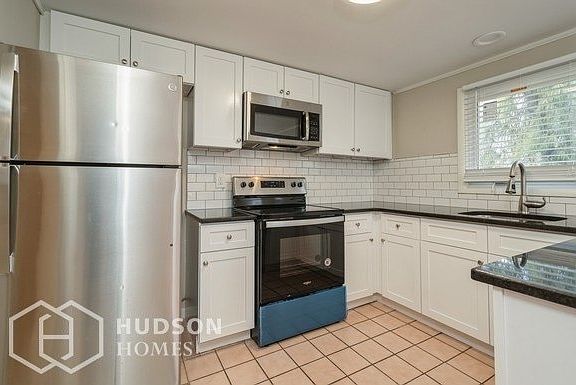 5th image of 4 Fern Ave