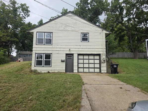 1418 W Waldo Ave, Independence, MO 64050