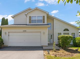4300 Carrington Ln, Plainfield, IL 60586