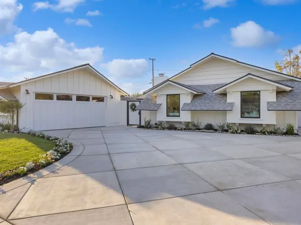 3221 Kempton Dr, Los Alamitos, CA 90720