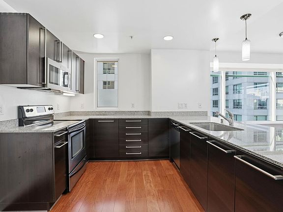2nd image of 1160 Mission St Unit 613