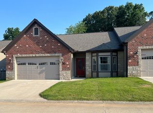 316 Deer Field Ridge Dr, Poplar Bluff, MO 63901