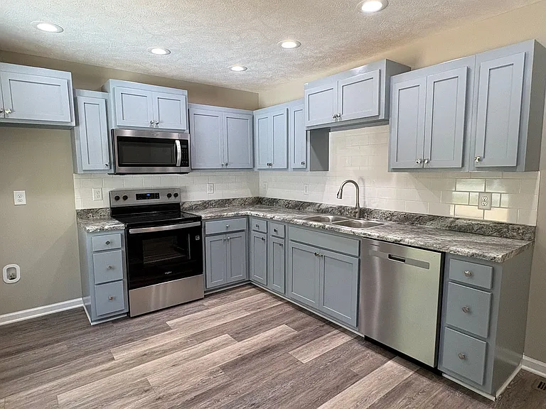 103 Hummingbird Dr — Photo 8