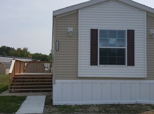 2164 Parkway Dr #132, Deerfield, OH 44411