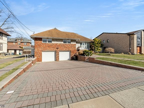 2nd image of 1070 Cumbermeade Rd