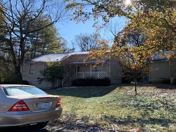 2nd image of 105 Needles Ct
