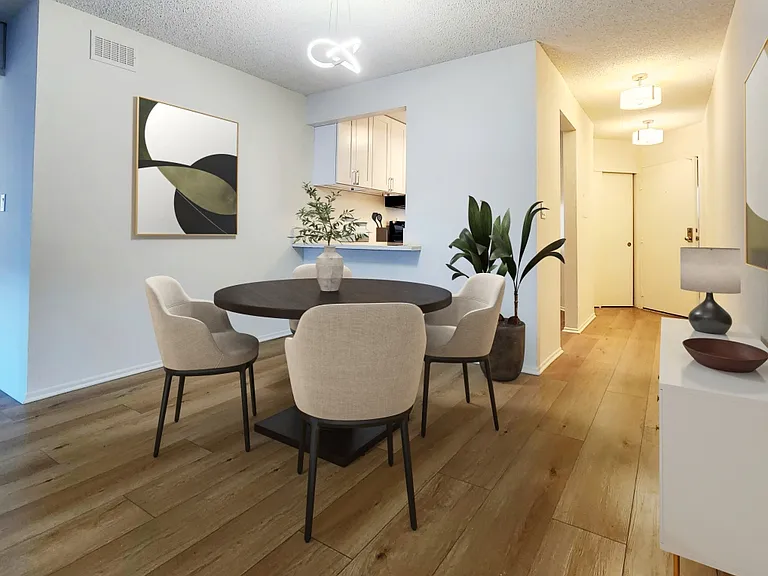 2120 S Bentley Ave #203 — Photo 8