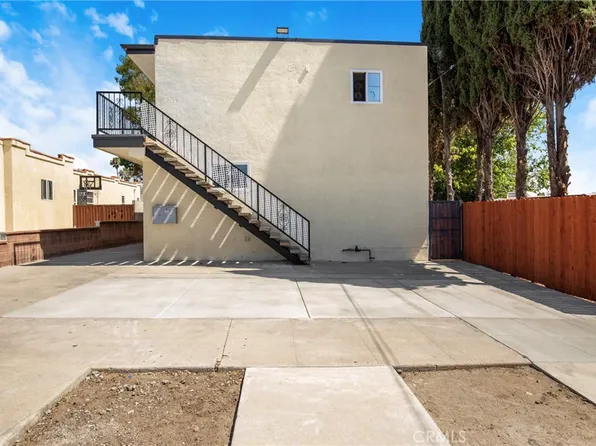 564 W Macarthur Ave, San Pedro, CA 90731