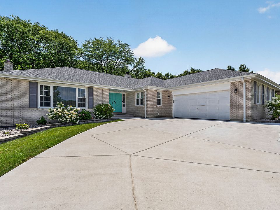 1st image of 7449 W Ute Ln