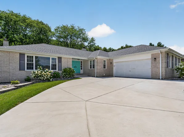7449 W Ute Ln, Palos Heights, IL 60463