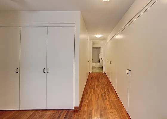 Sold by (Legacy) Elegran | media 33