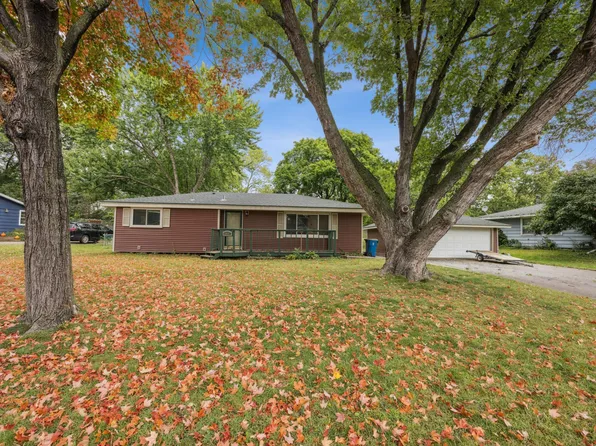 11416 Kell Rd, Bloomington, MN 55437