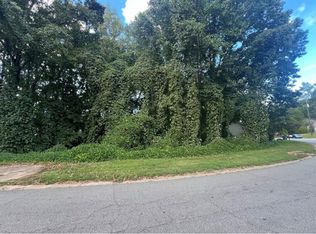 2938 Pebblebrook Dr, Buford, GA