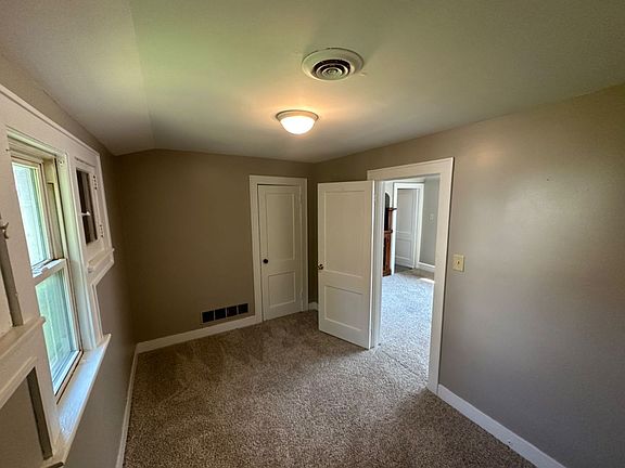 5th image of 2542 N 23rd St #2542A