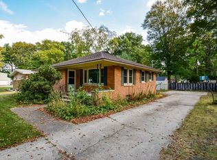 4170 Plymouth Dr, Muskegon, MI