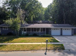 5807 25th Ave NW, Rochester, MN 55901