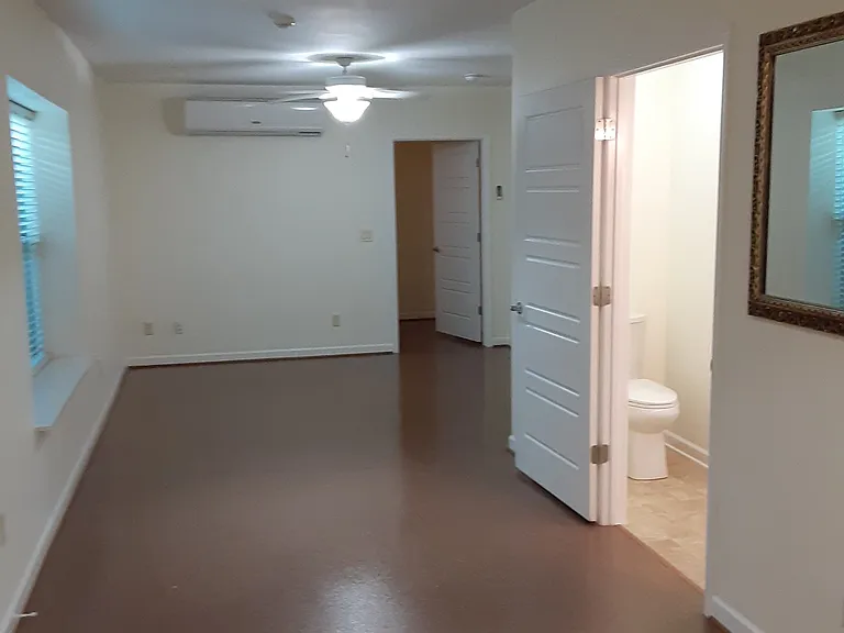 525 sq feet