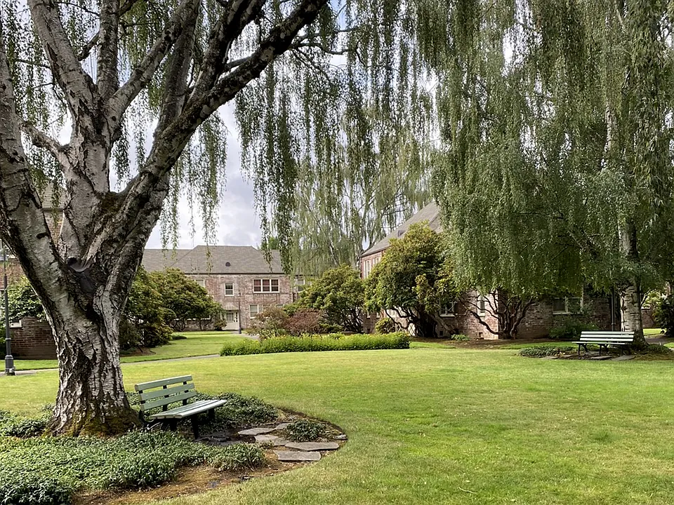 Parkview Apartments