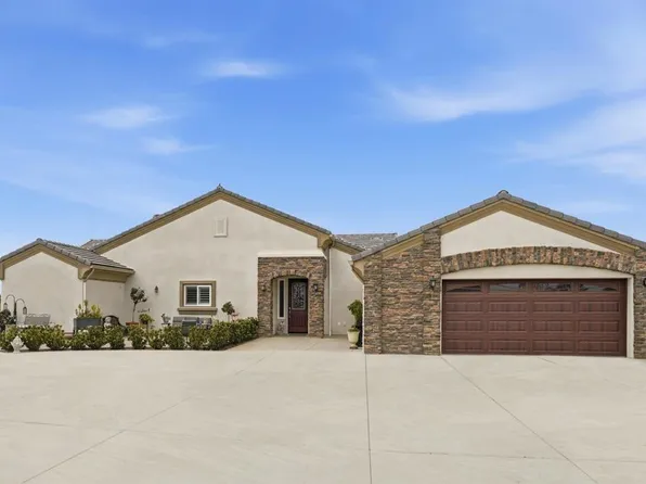 3600 Linda Vista Dr, Fallbrook, CA 92028