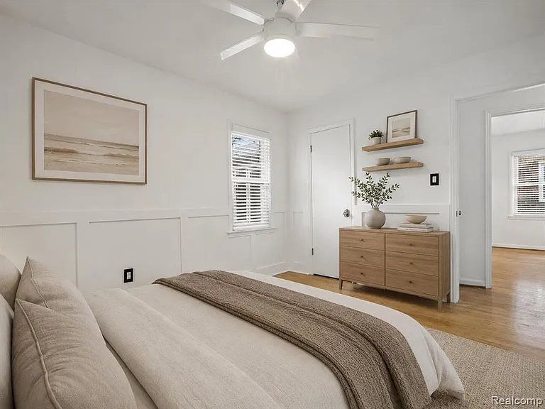 2090 Bradford Rd — Photo 13