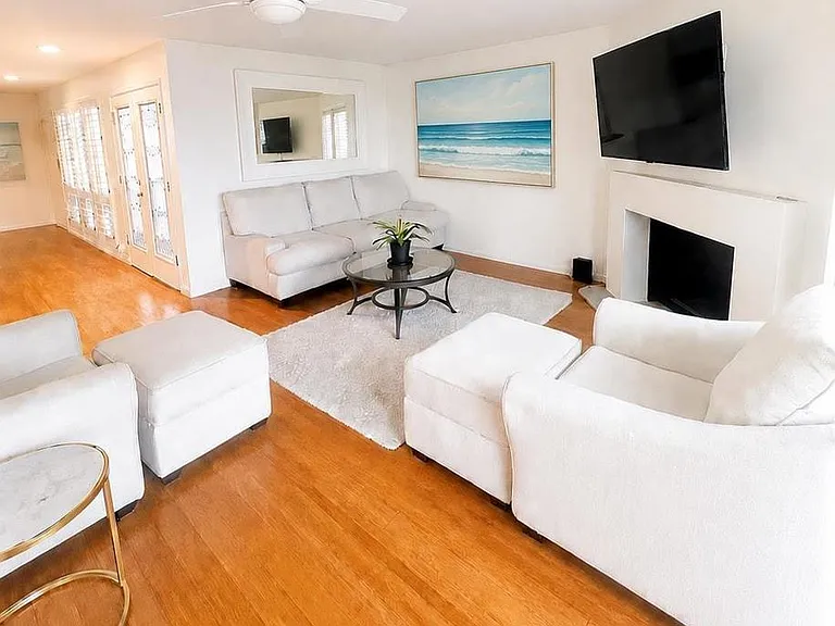 48 Antigua Ct — Photo 4
