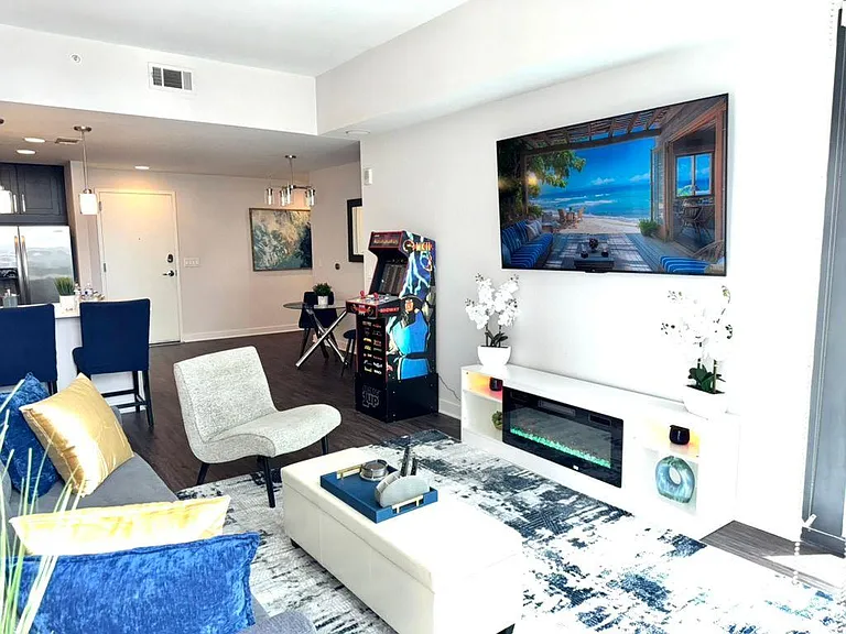 3382 Peachtree Rd NE #S-08 — Photo 21
