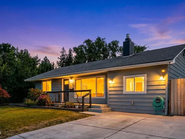 3212 Sharon Way, Yakima, WA 98902