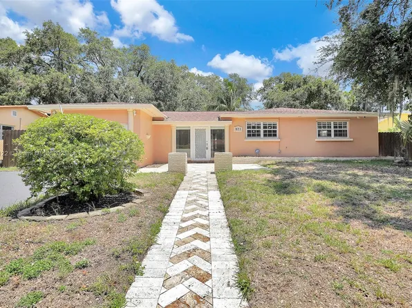 971 NE 153rd St, Miami, FL 33162